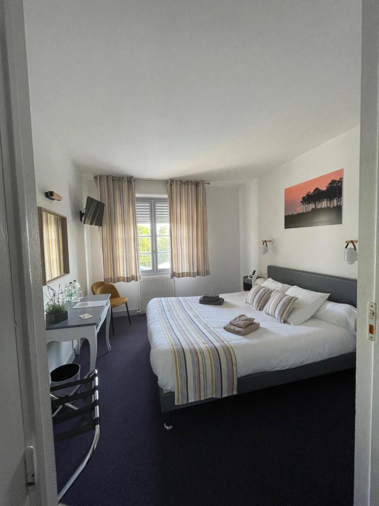 Logis Hotel Le Relais Des Plages Saint-Paul-les-Dax Exterior photo