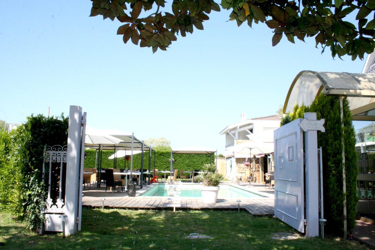 Logis Hotel Le Relais Des Plages Saint-Paul-les-Dax Exterior photo